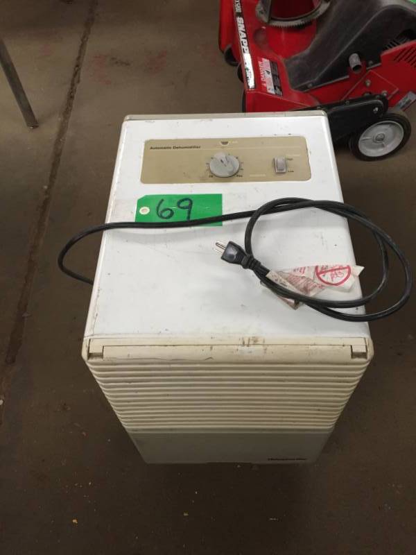 lot 69 image: Hampton Bay Dehumidifier