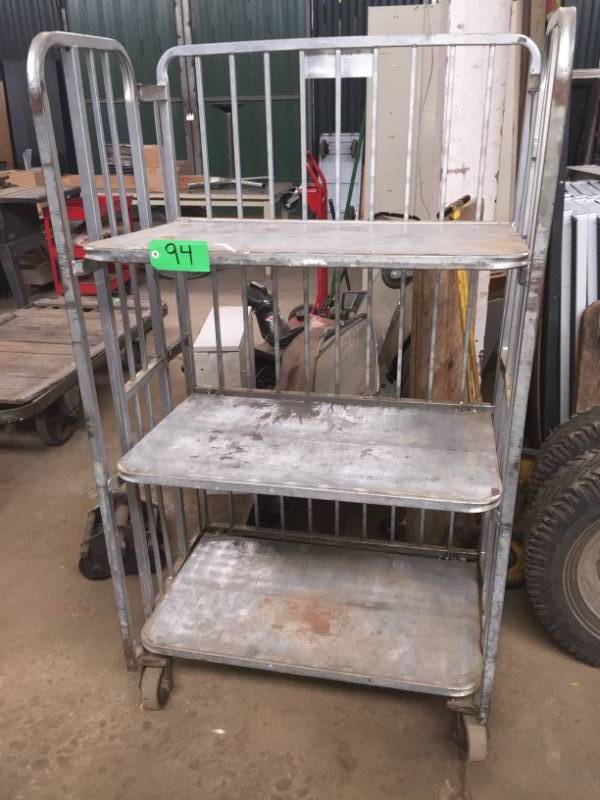 lot 94 image: Folding heavy duty rolling Cart