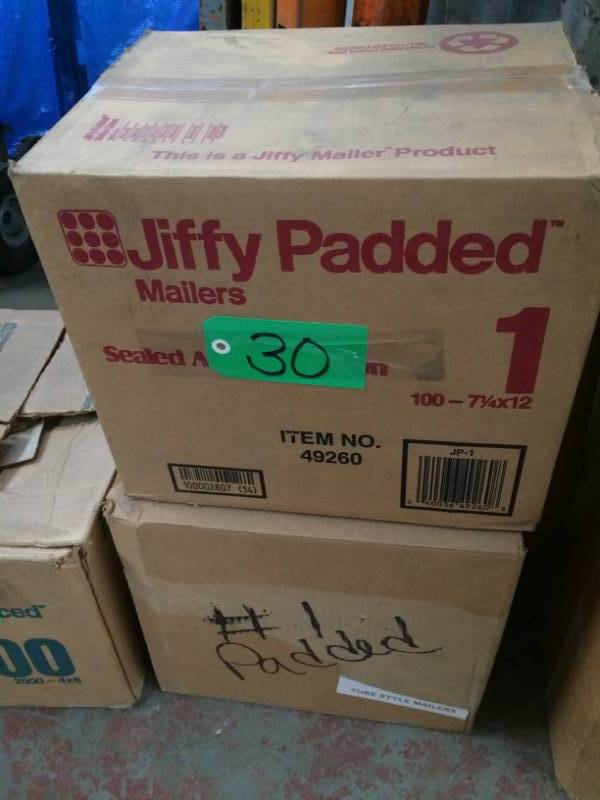 lot 30 image: #1 Jiffy Padded Mailers  envelopes