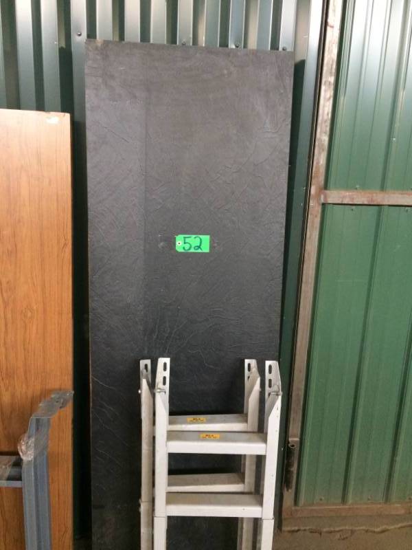 lot 52 image: Workbench