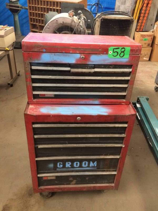 lot 58 image: Craftsman Roiling Tool Box