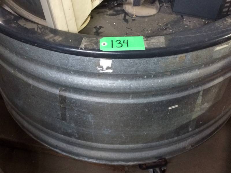 lot 134 image: Cow Tank Galvanized