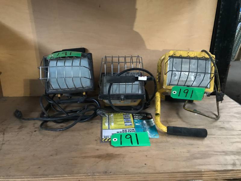 lot 191 image: Three Halogen Work Lights
