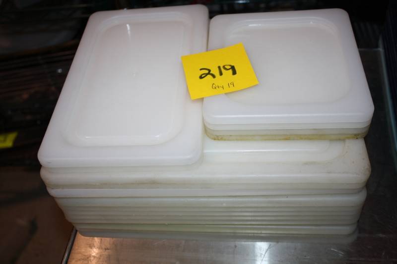 Plastic Lids Assorted