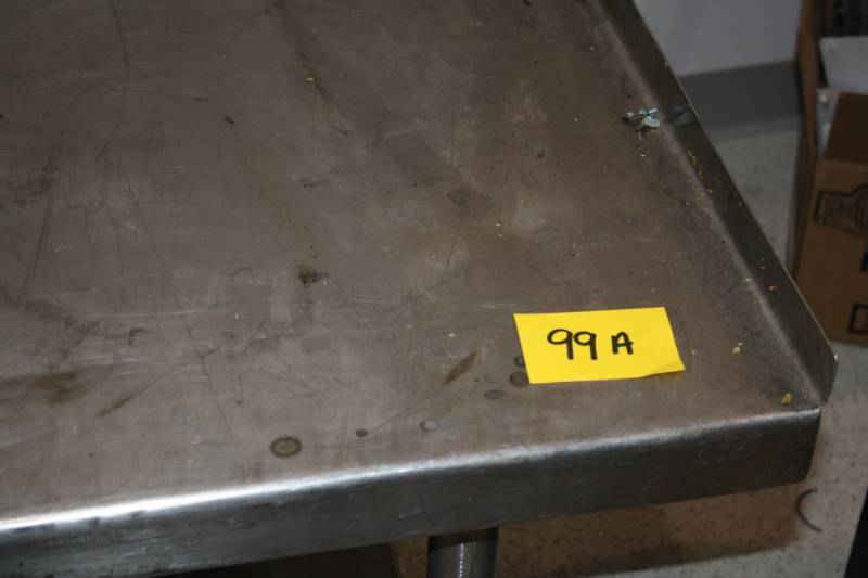 Stainless Steel Equipment Stand33.25X29.5X26