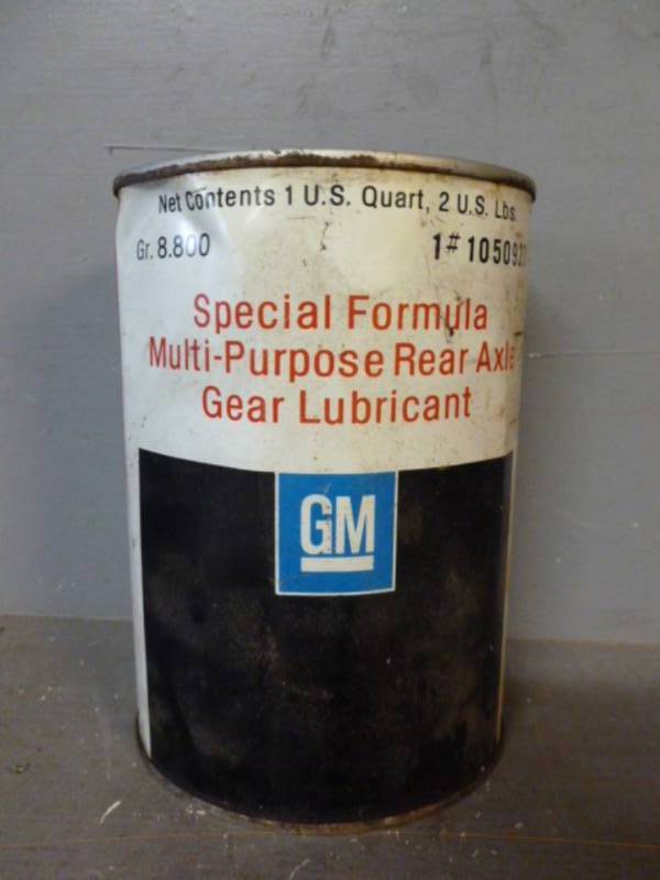 lot 30 image: Vintage Oil Can