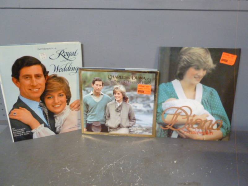 lot 38 image: Collector Books