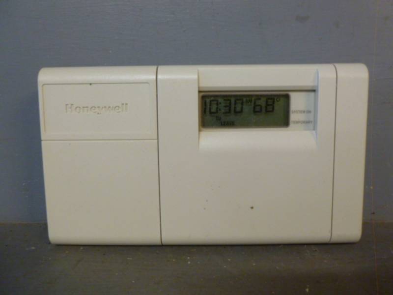lot 66 image: New Wall Thermostat