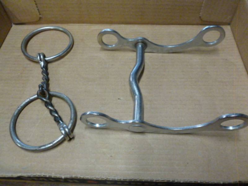 lot 89 image: Horse Equipment