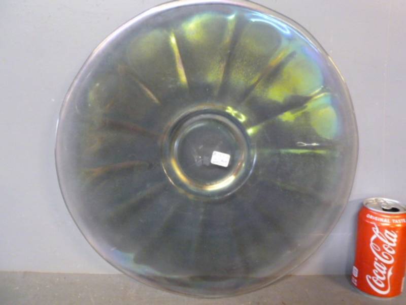 lot 98 image: Vintage Carnival Glass