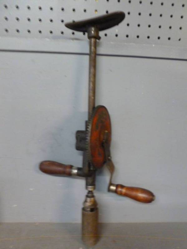 lot 103 image: Vintage Brace Drill