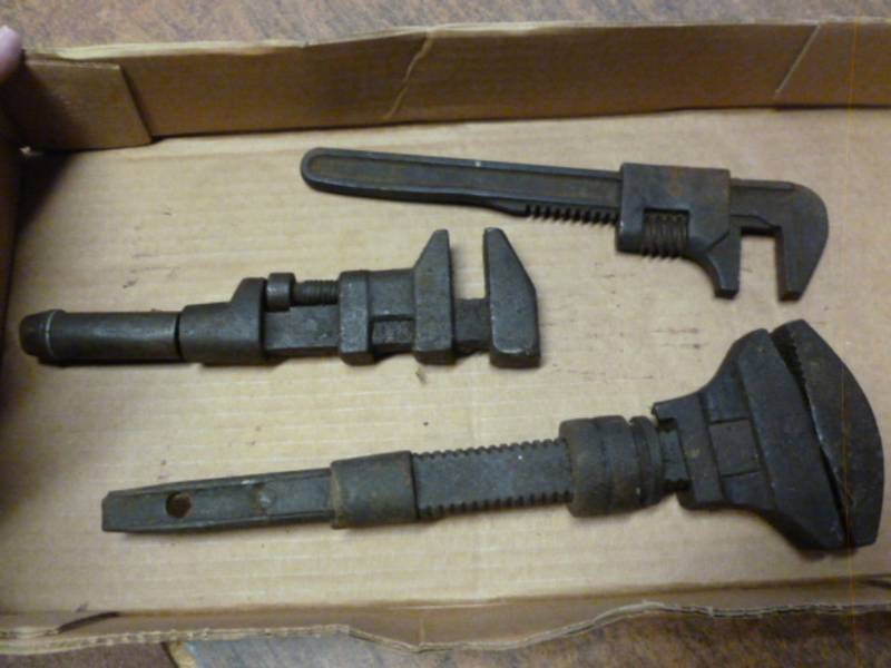 lot 105 image: Vintage Tools