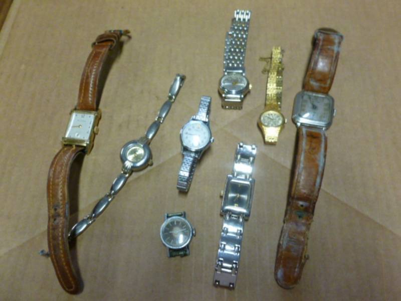 lot 152 image: Watches