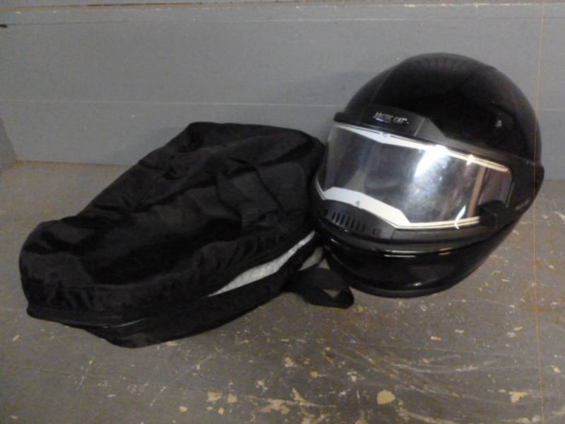 lot 161 image: Arctic Cat Helmet