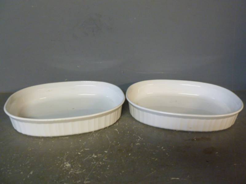 lot 172 image: Corning Ware