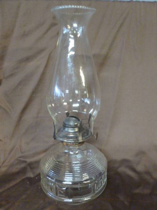lot 176 image: Oil Lamp
