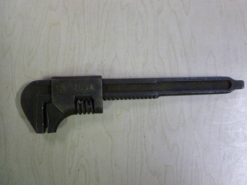 lot 220 image: Vintage Ford Wrench
