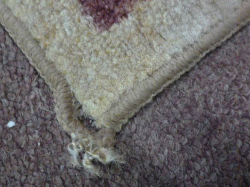lot 226 image: Floor Rug