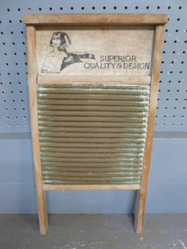 lot 250 image: Vintage Wash Board