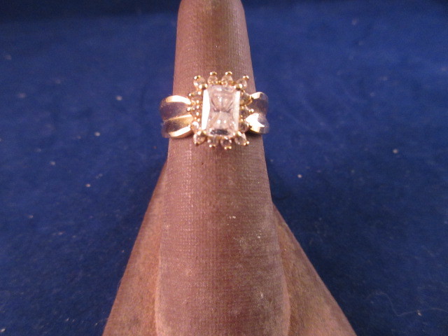 lot 907 image: 14K YELLOW GOLD DIAMONIQUE CZ PRINCESS HALO RING SIZE 6