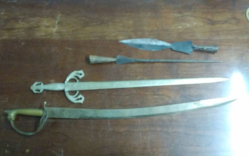 2-Swords, 2-Spear Tips