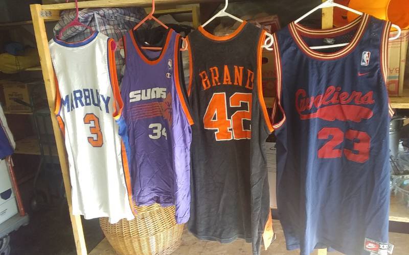 4-Basket Basket Ball Jerseys-Marbury XL, Suns 48, Braves L, Cavaliers XXL