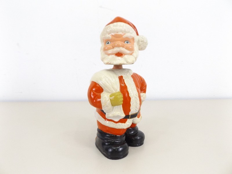 lot 4 image: Vintage Hand Painted Santa Clause Bobblehead