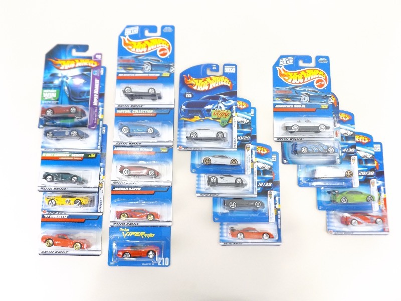 lot 22 image: 20 NEW Hot Wheels Foreign Sport Cars