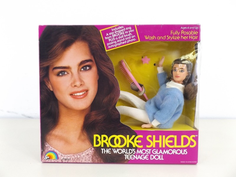 lot 36 image: New in Box 1982 Brooke Shields Doll