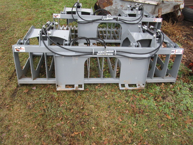 lot 7 image: 84 Root & Brush Skidsteer Bucket