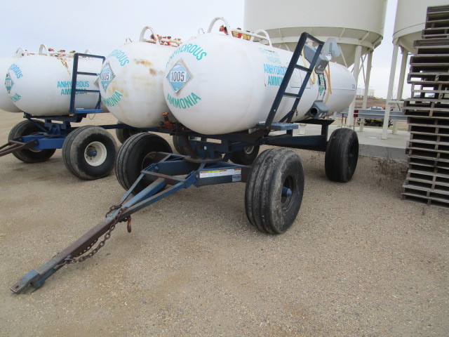 lot 14 image: Twin 1000 gal Anhydrous Tanks