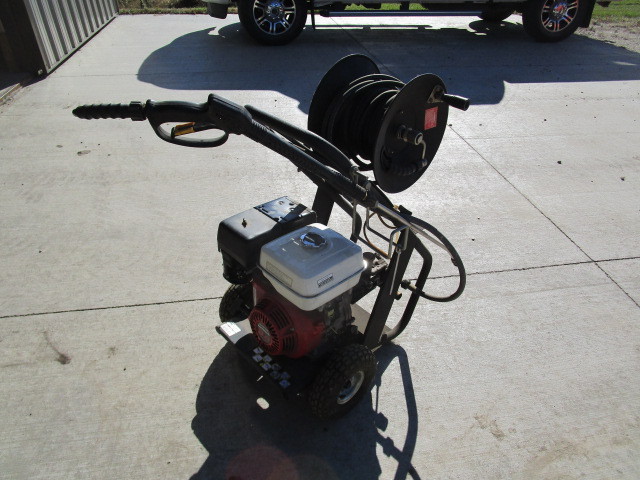 lot 17 image: Karcher HD 3000 psi Pressure Washer