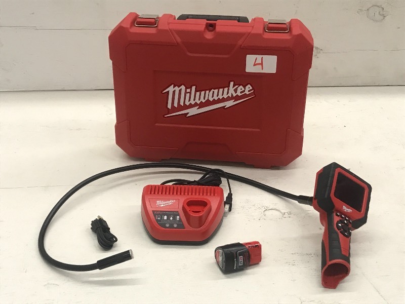 lot 4 image: Milwaukee Cordless Inspection Camera Set