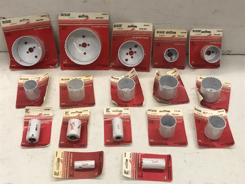 lot 7 image: Lot Of Milwaukee Hole-Saw Bits
