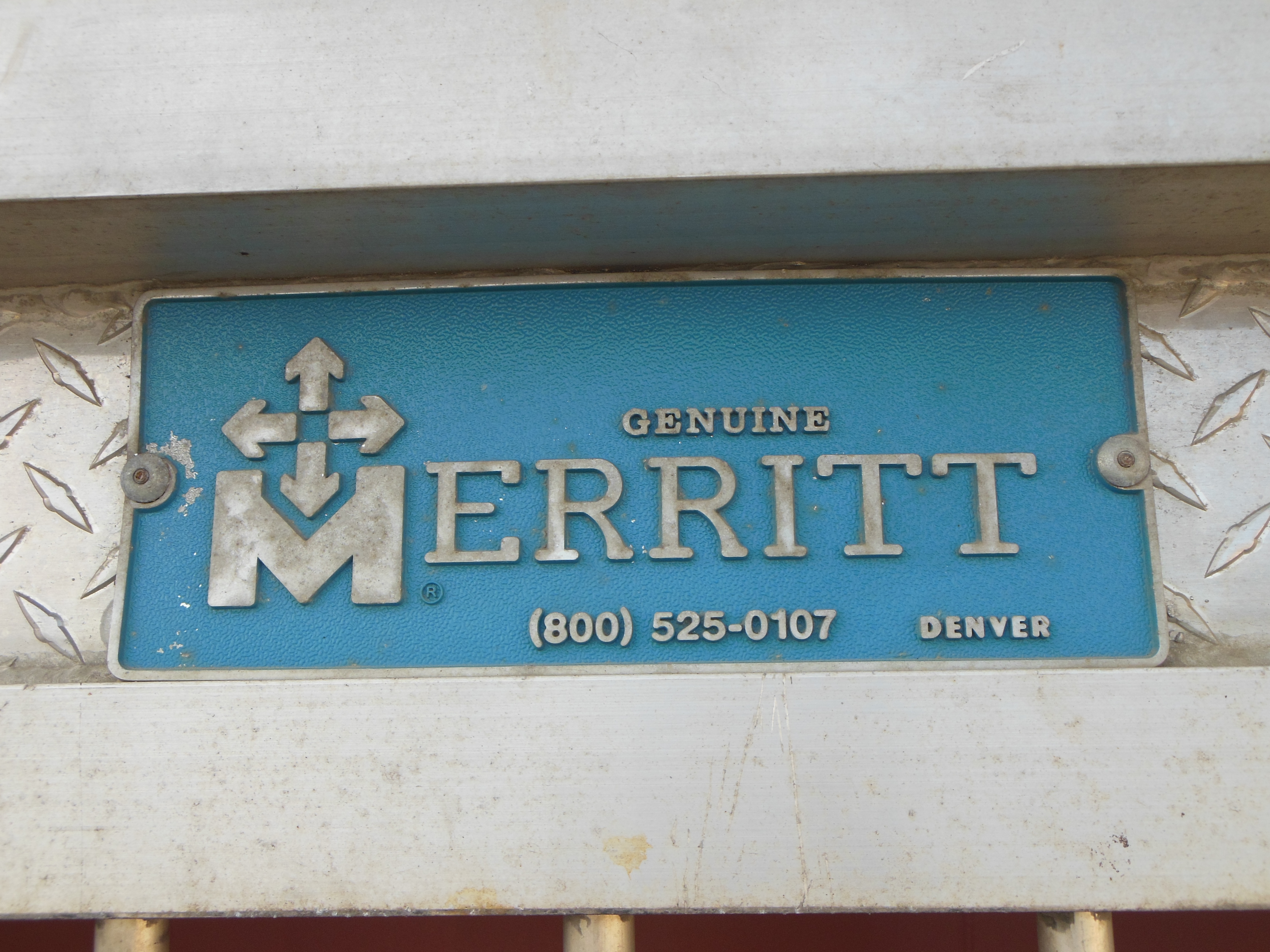 lot 2 image: Merritt Headache Rack