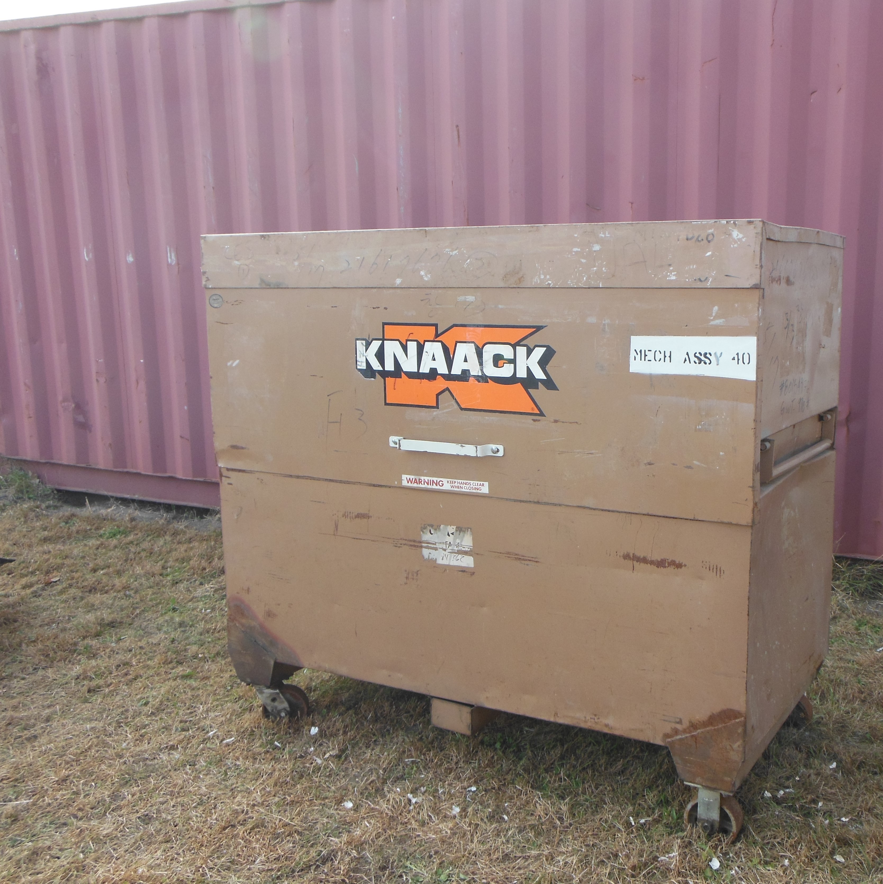 lot 3 image: NEW NOTES AND PHOTOS Heavy Duty Knack Rolling Toolbox (Piano Box) with Craftsman Toolboxes