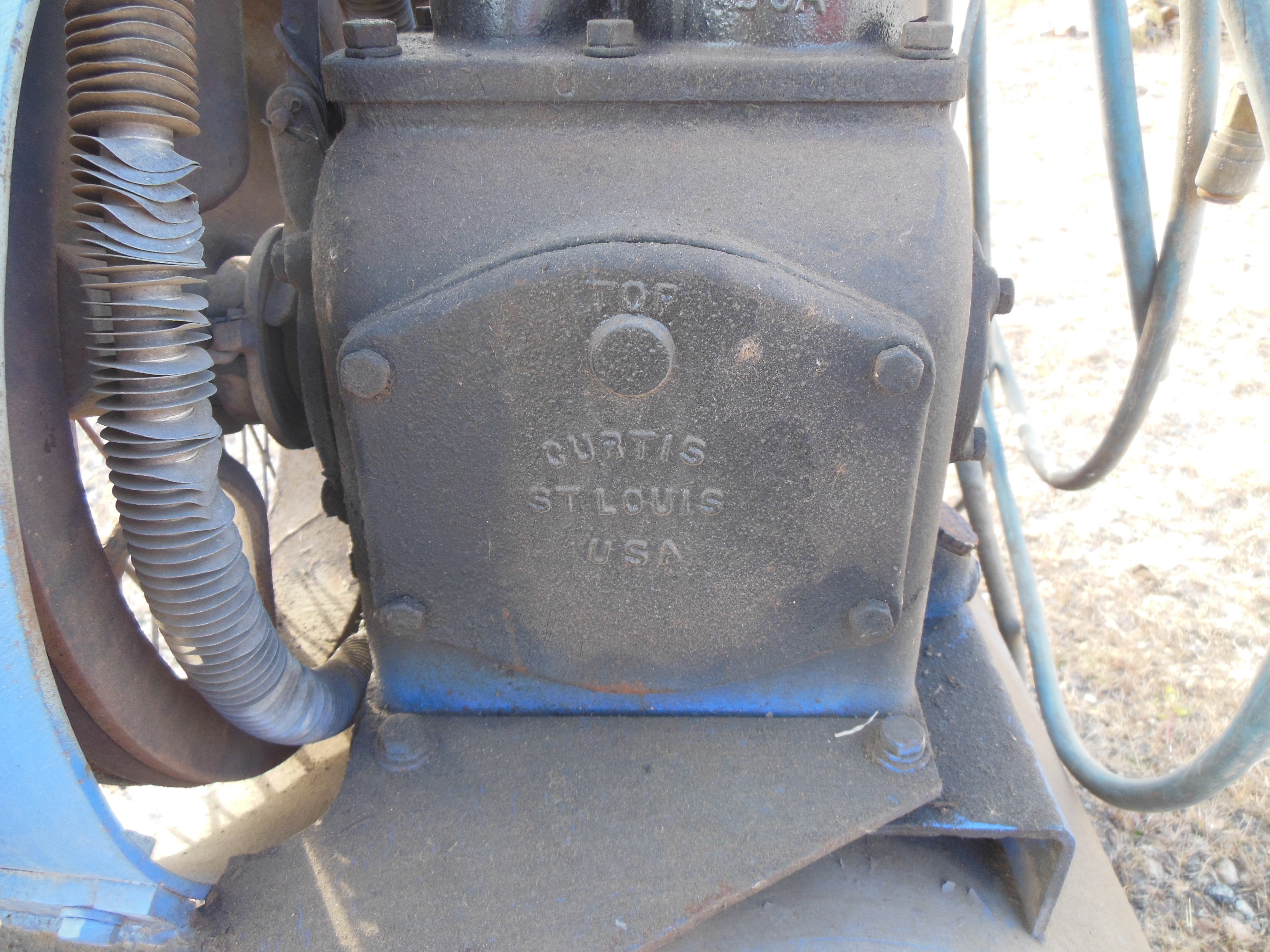 lot 4 image: SEE NEW NOTE Curtis Compressor with Wagner  Motor