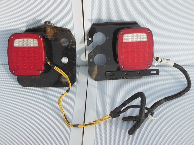 LED Tail Lights connected with Harness - SAE A 16 (2)R S2 (3)T 08