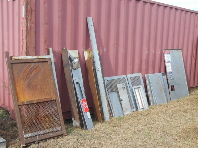 lot 38 image: Heavy Steel Components from Brinks Armored Car