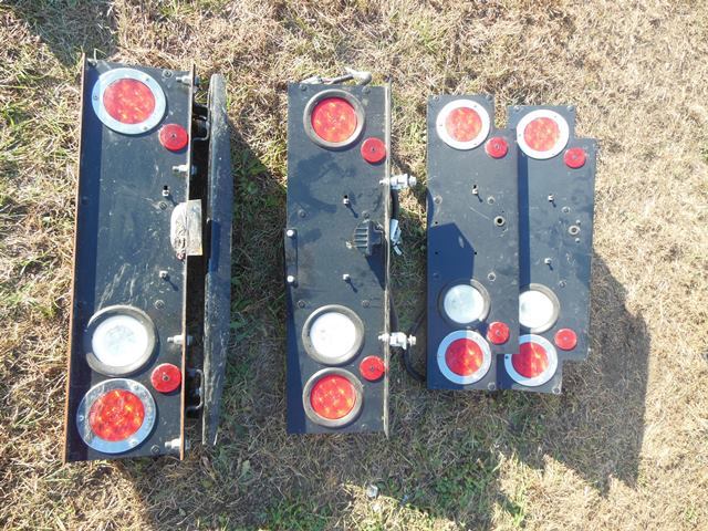 lot 69 image: 4 Brackets and Truck-lite Super 44 LED Stop  Turn and Truck-lite Reverse Lights
