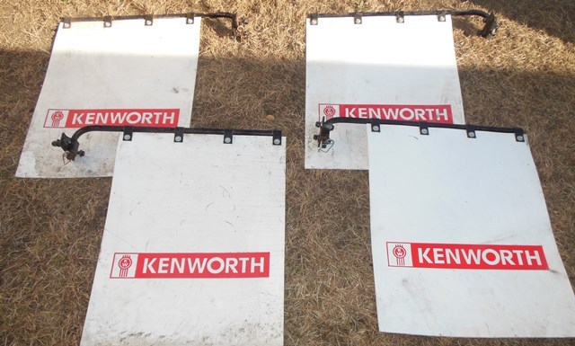 lot 95 image: 4  Mud Flaps with Brackets - Kenworth