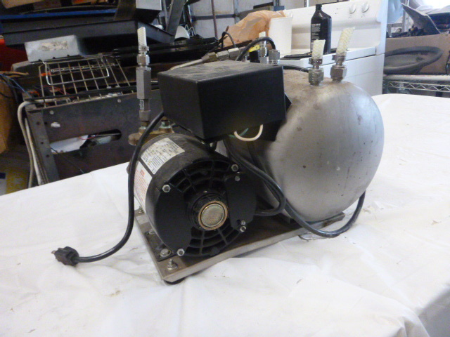 lot 37 image: Lancer Turbo Carbonator