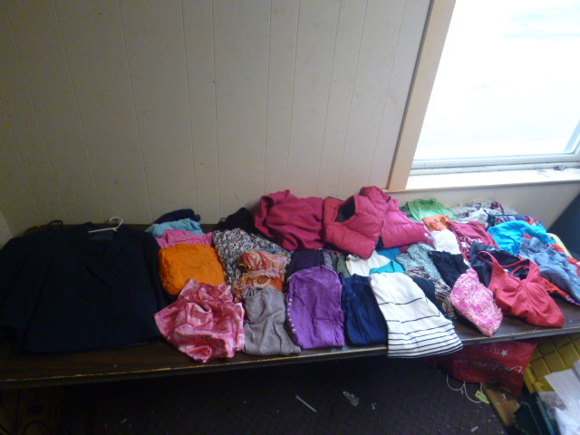 lot 75 image: Youths Clothing
