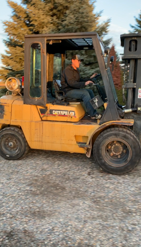 1997 Caterpillar DP30 Fork Lift