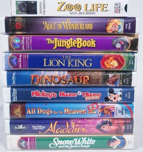 lot 12 image: VHS Family Movies