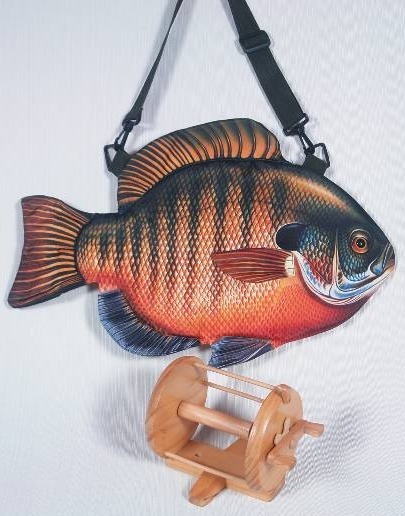 lot 32 image: Sunfish Wall Hanging  Shoulder Bag and Casting Reel Toilet Paper Holder
