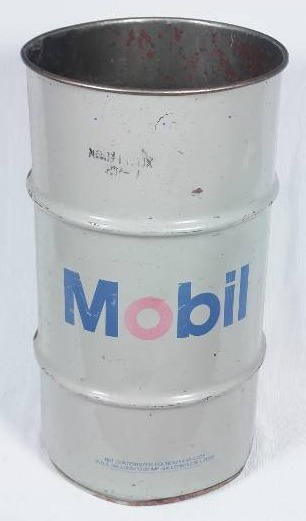 lot 67 image: Mobile 16 Gallon Drum