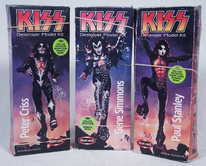 lot 75 image: Kiss Destroyer Model Kts