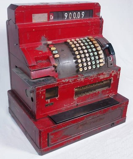 lot 88 image: NCR Cash Register