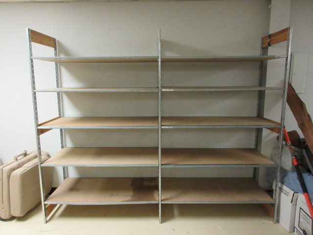 lot 401 image: HEAVY DUTY COMMERCIAL SHELVING